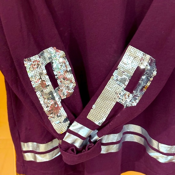 Pink light weight sweatshirt - Picture 2 of 6